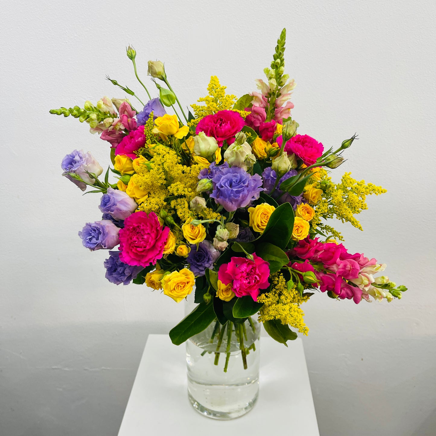 Bright seasonal flowers with spray roses Melbourne delivery
