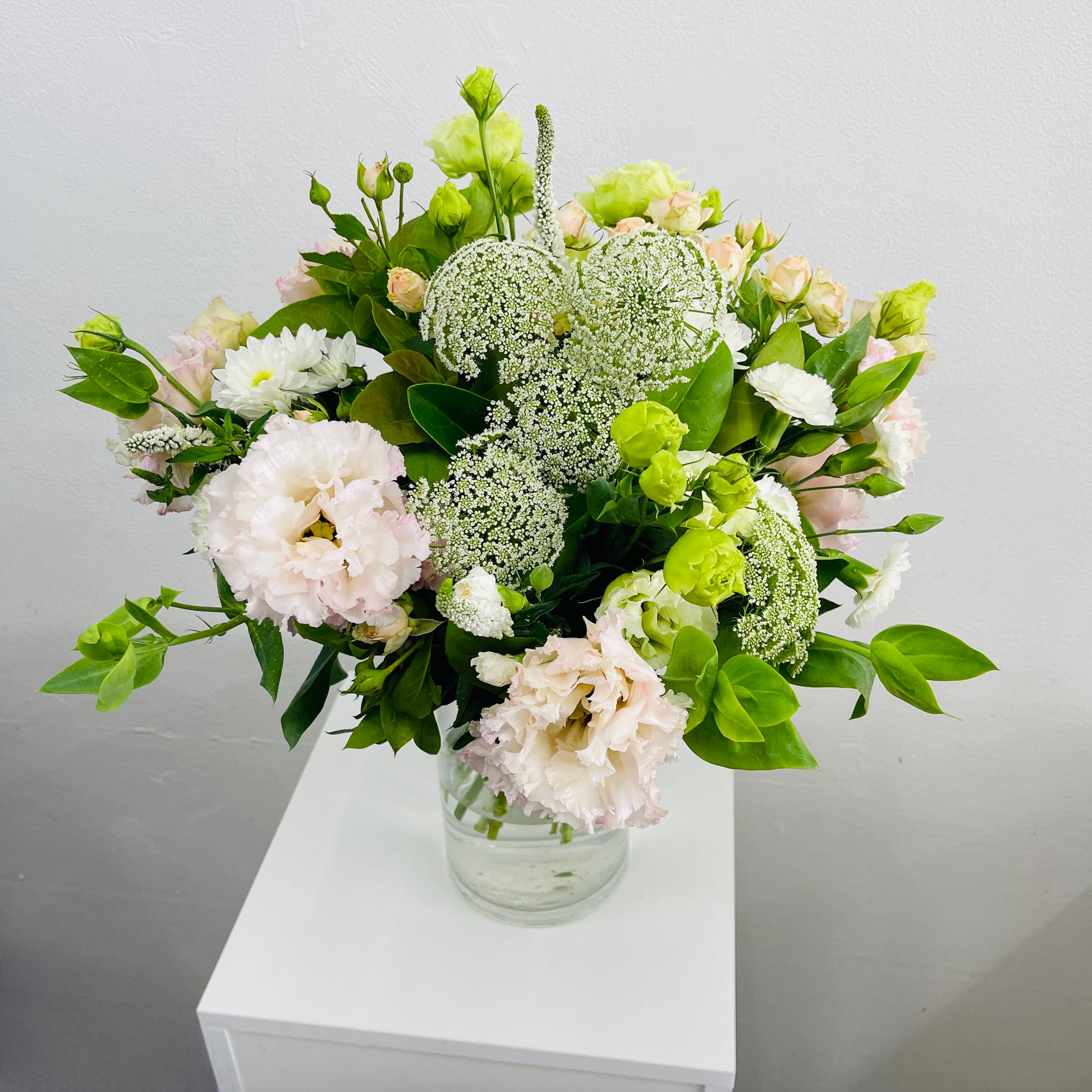 Soft seasonal flowers with lisianthus Melbourne delivery
