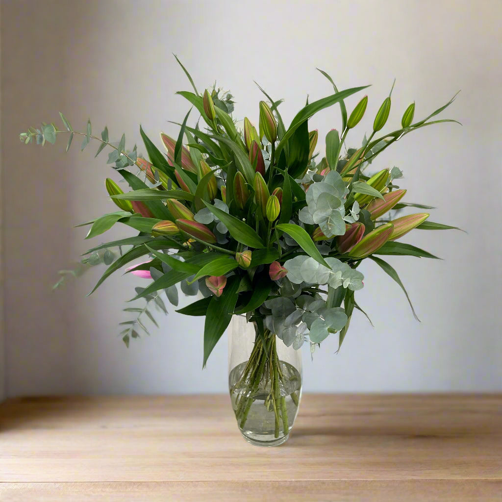 Oriental Lily Pink Bouquet No. 02 with fresh pink lilies made in Sandringham